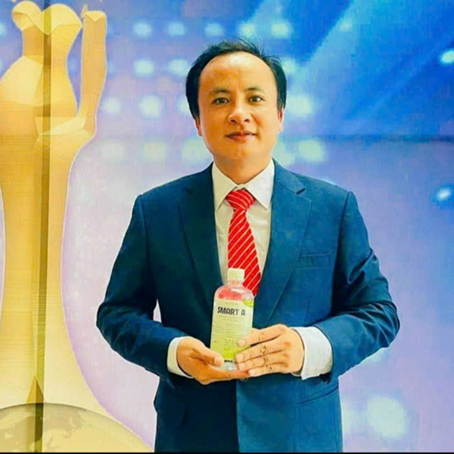 Ông Hà Văn Nam
